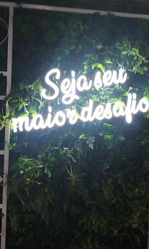 letreiro de LED para fachada letreiro de LED para fachada