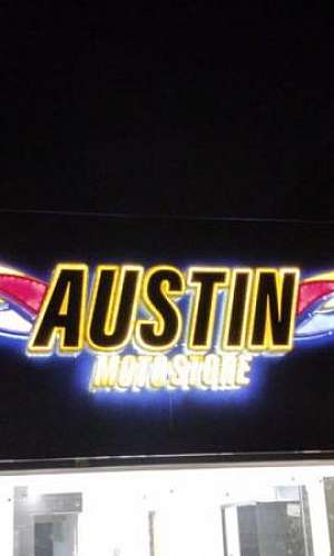 Letreiro luminoso fachada Letreiro luminoso fachada