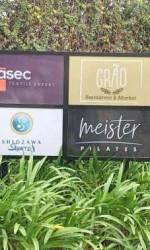 luminoso em acm vazado luminoso em acm vazado