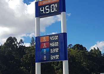 Totem para gasolina Totem para gasolina